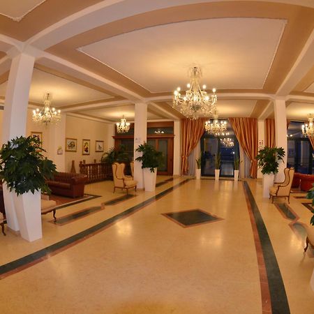 Grand Hotel Montesilvano Marina Exteriér fotografie