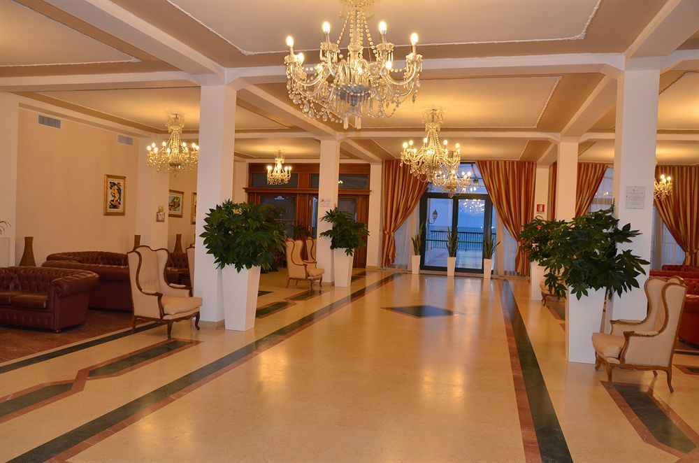 Grand Hotel Montesilvano Marina Exteriér fotografie